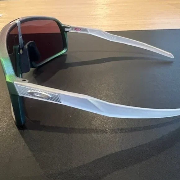 NWOT Oakley Sutro Discover Collection Sunglasses - Picture 2 of 5